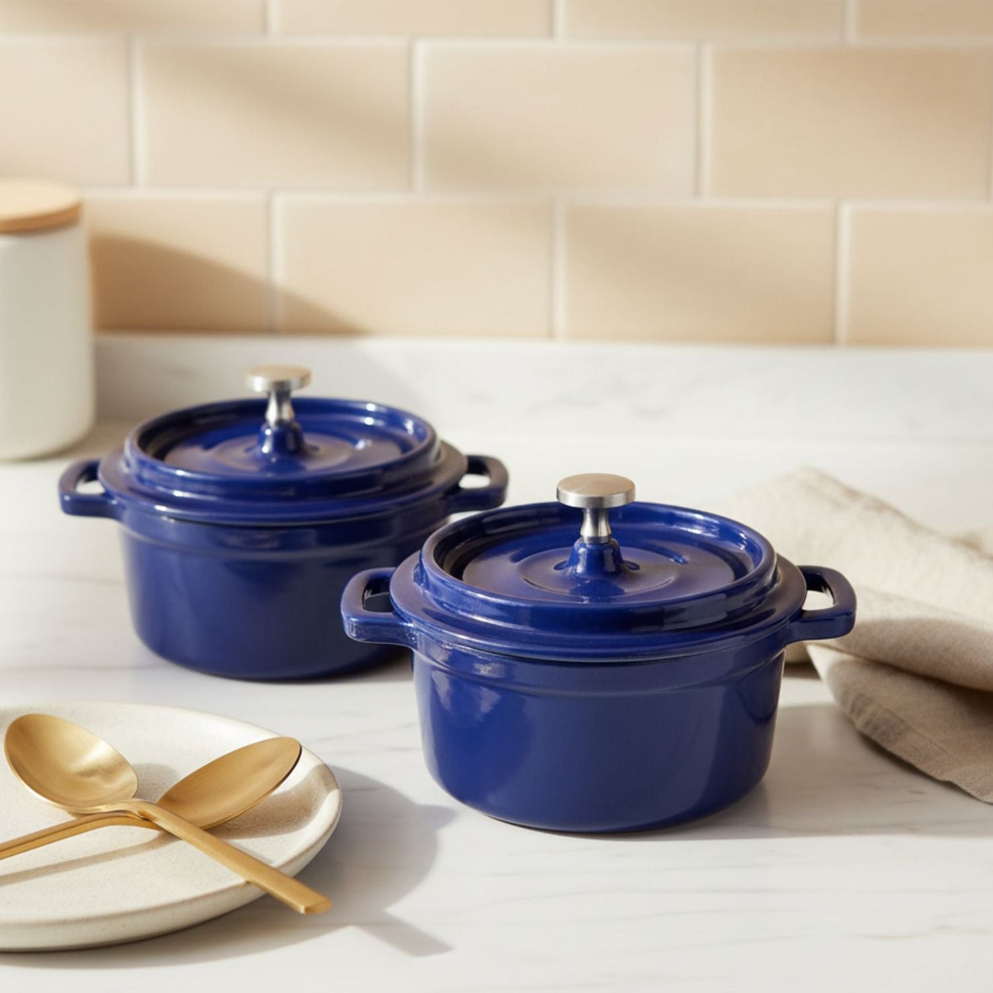 Mini Cast Iron Dutch Ovens, Set of 2