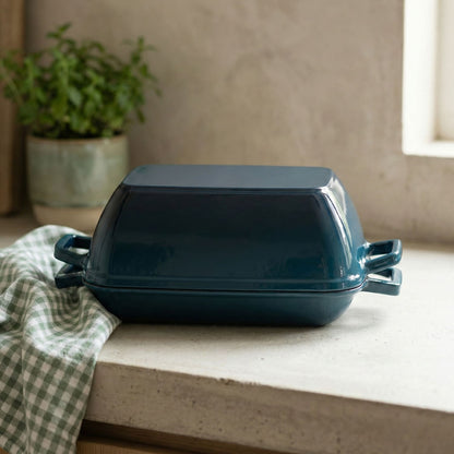 Oval bread oven in dark blue enamel, with lid, side handles Deep Cyan (enamelled)